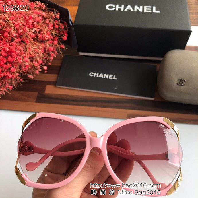 CHANEL香奈兒 2019新款 CH4280 潮流爆款 太陽鏡 個性彎曲鏡腿 高品質 網紅潮款墨鏡  lly1508